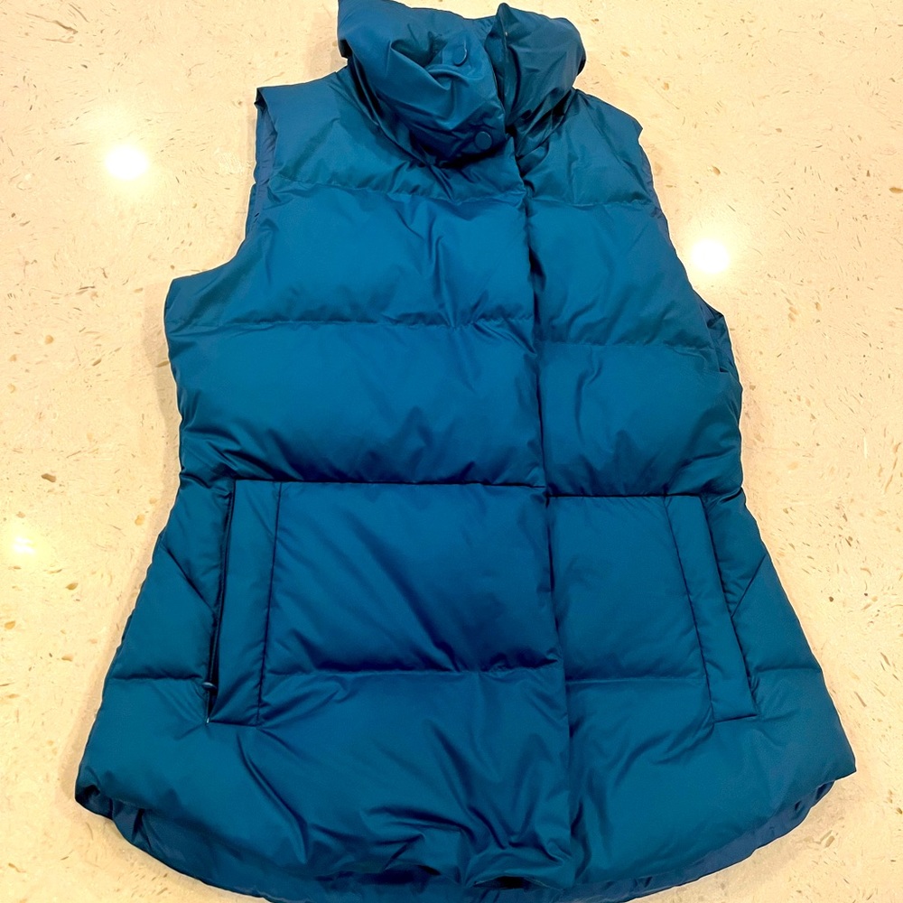 Athleta Downtown Vest. New condition